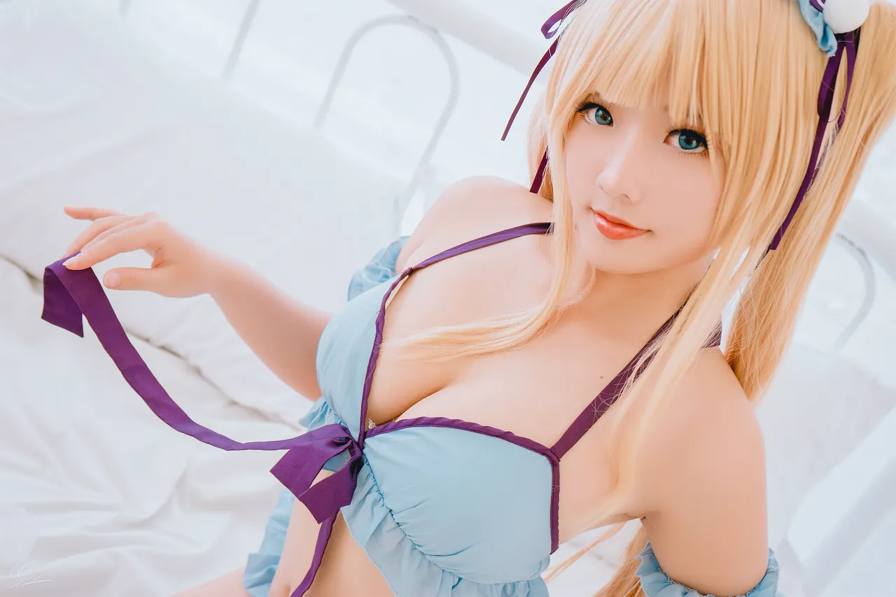 Messie Huang -  Eriri sexy-erohere8.webp